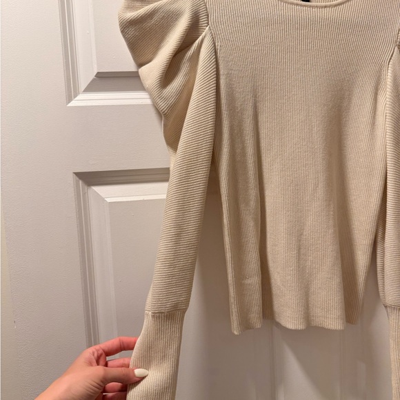 Women's Cream Puff Sleeve Top - Picture 5 of 7